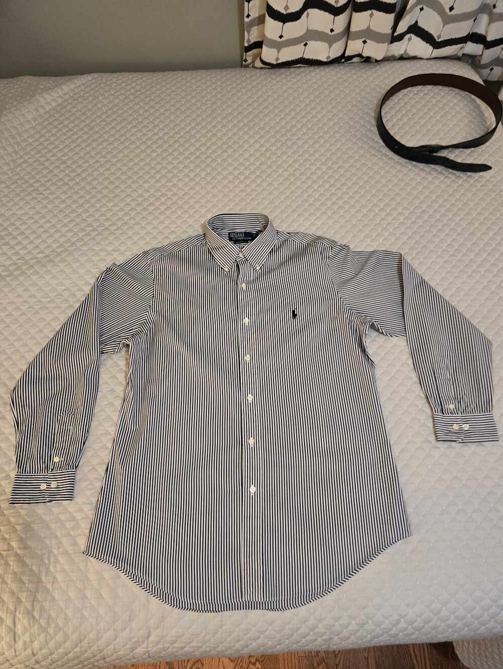 Lg - (16-40/41)Ralph Lauren Men’s Black&White Stripe Button-Down Shirt. PRISTINE